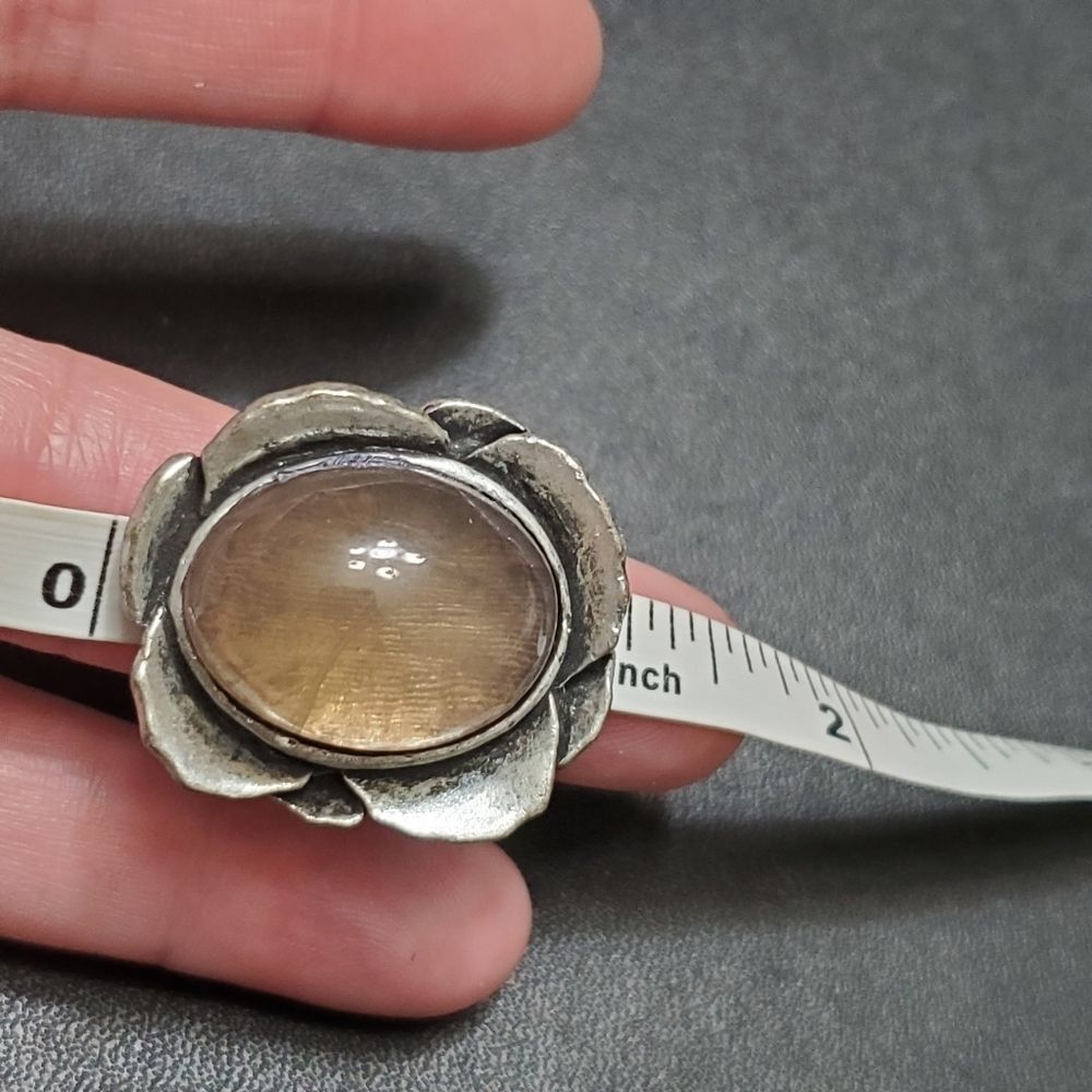 Chunky silver tone flower ring size 7.25 - Picture 7 of 8